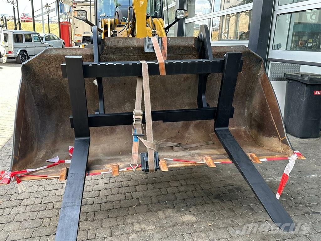 CAT 910M Radlader... Radlader
