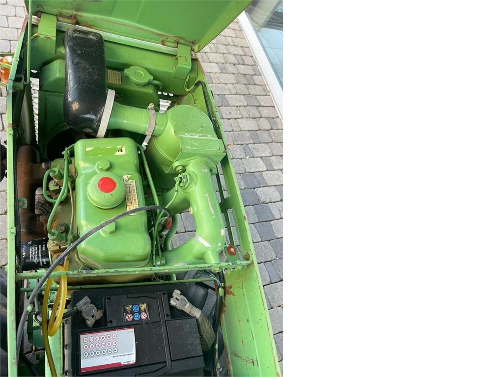 HOLDER A 30 Allrad Schlepper... Maturatori