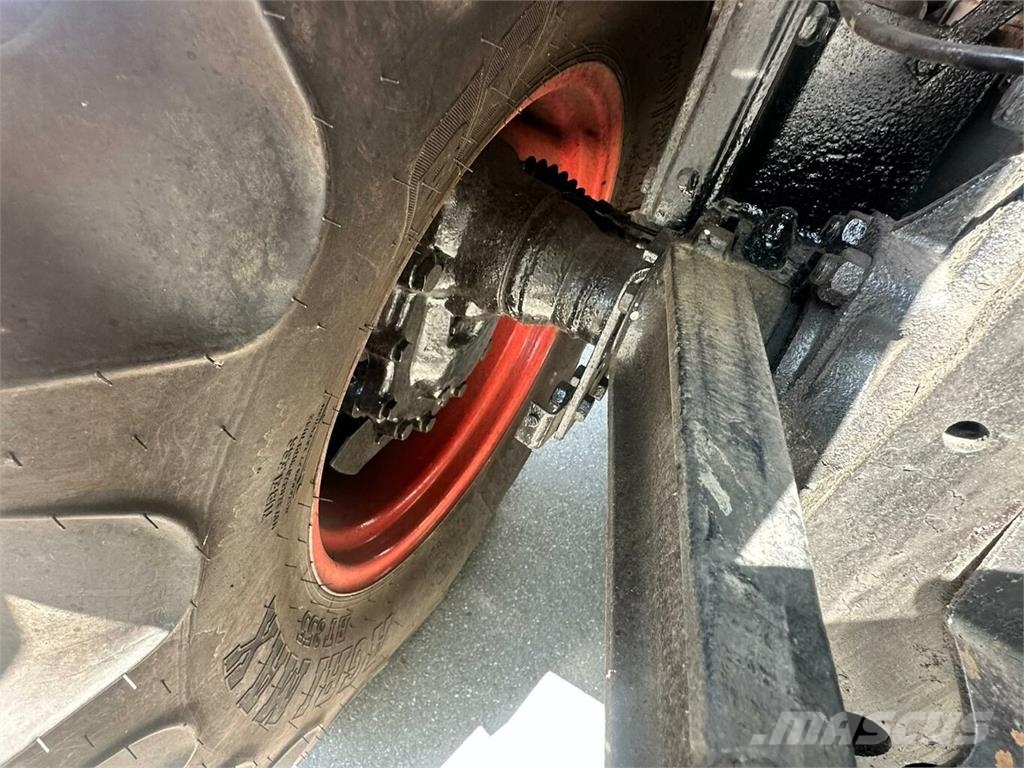 MERCEDES-BENZ Trac 800 Agrarausführung... Tractoare