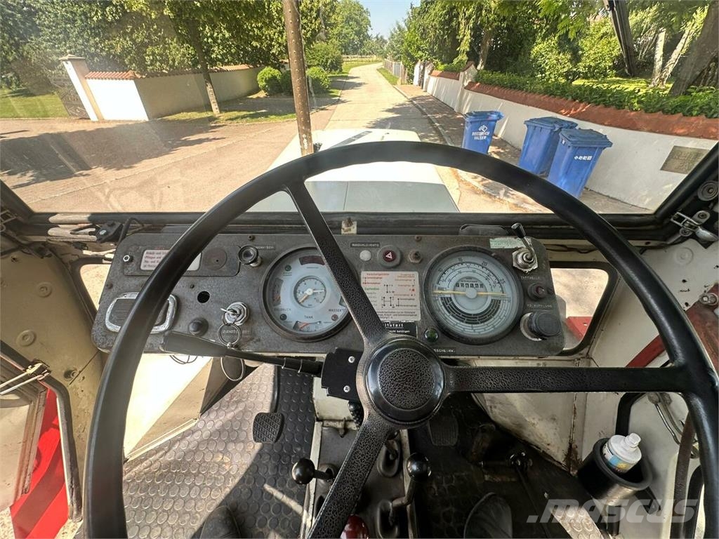 MERCEDES-BENZ Trac 800 Agrarausführung... Tractoare