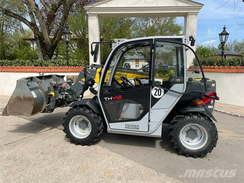 WACKER TH 412 Teleskoplader... مناولات متداخلة