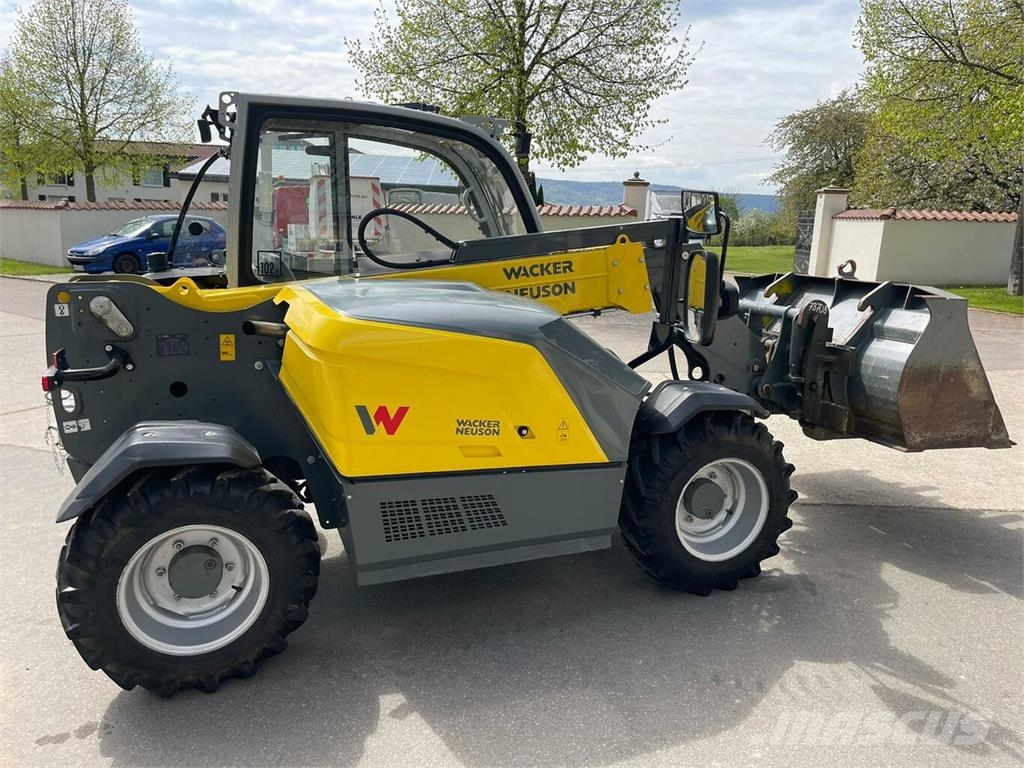 WACKER TH 412 Teleskoplader... مناولات متداخلة
