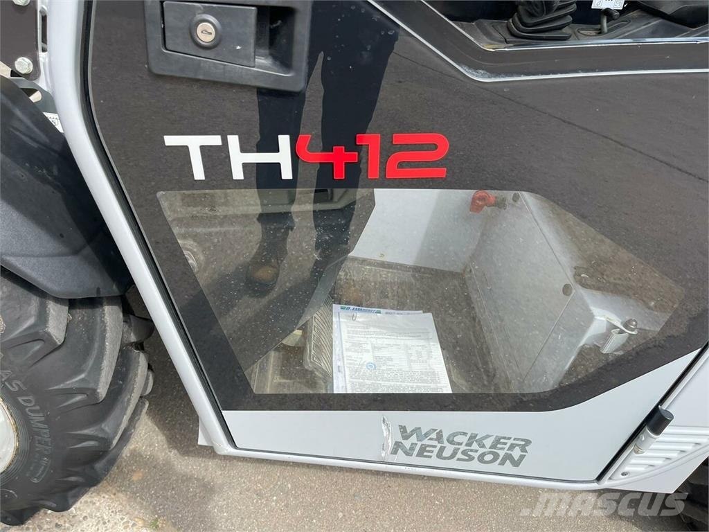 WACKER TH 412 Teleskoplader... مناولات متداخلة