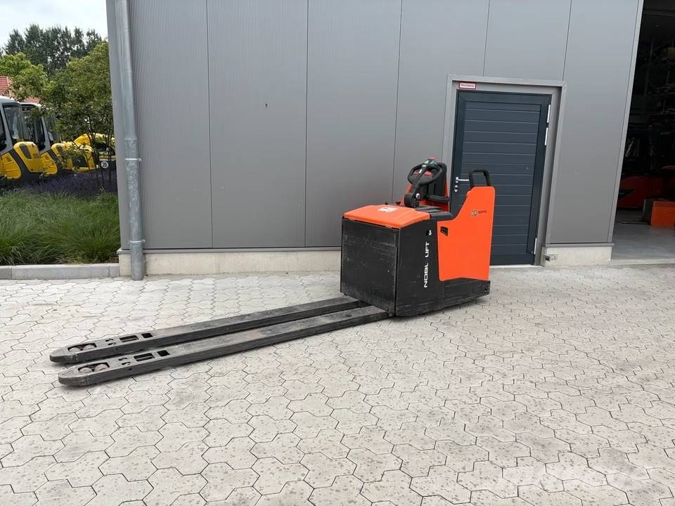Noblelift PT 25 H Būvniecība- Citi