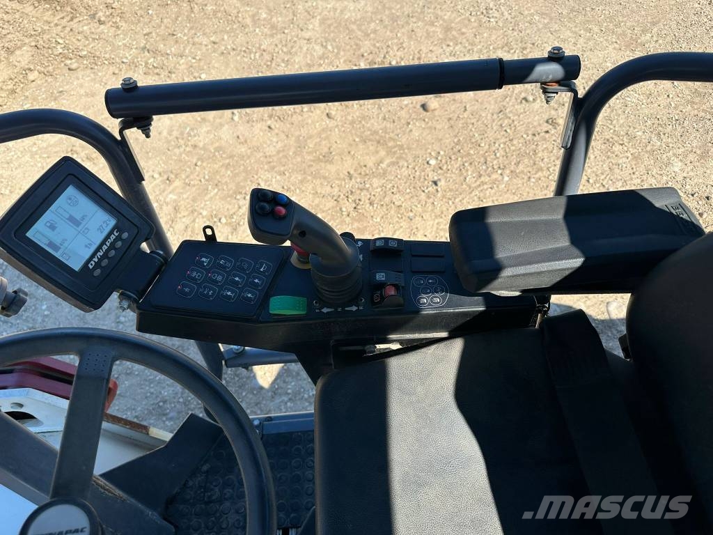 Dynapac CC 2300 Vieno būgno volai