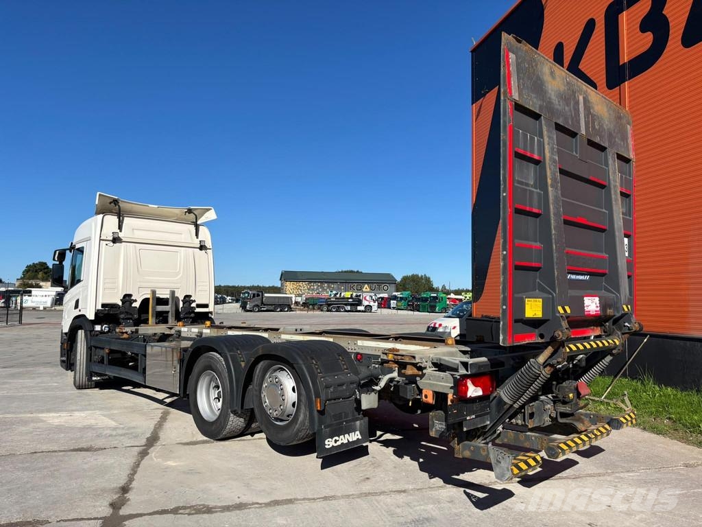 Scania P 500 6x2*4 9 TON FRONT AXLE / RETARDER Containerbil