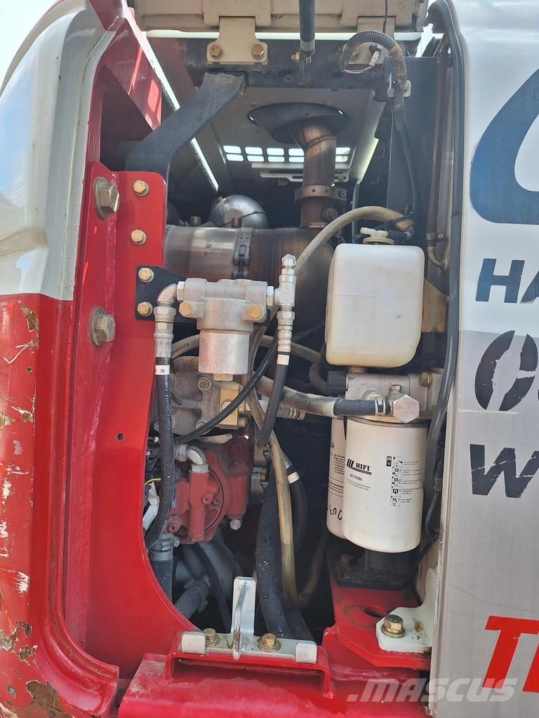 Takeuchi TB2150R Excavatoare pe șenile