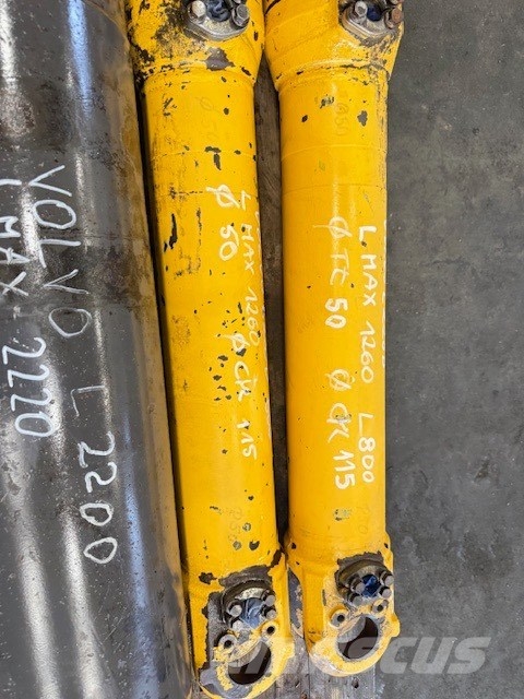 Volvo L 220 D COMPLET HYDRAULIC CYLINDER هيدروليات