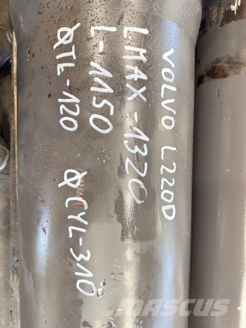 Volvo L 220 D COMPLET HYDRAULIC CYLINDER هيدروليات