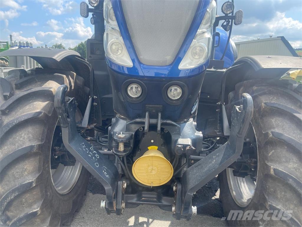 New Holland T 7.225 AC الجرارات