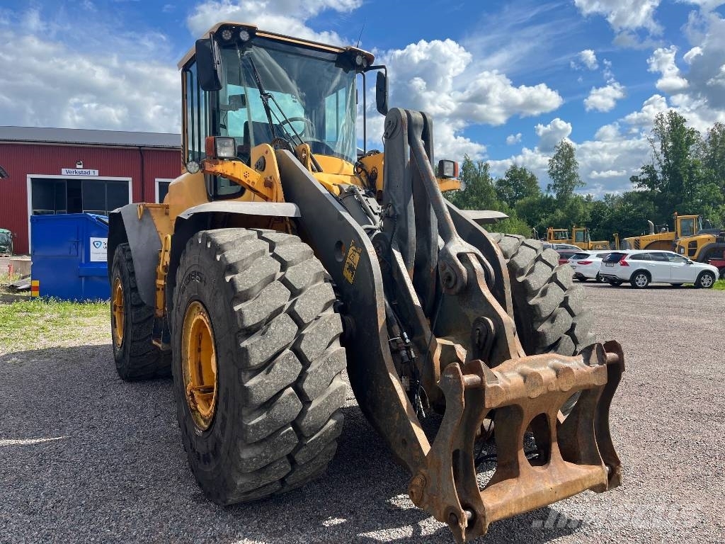 Volvo L 110 F 轮式装载机