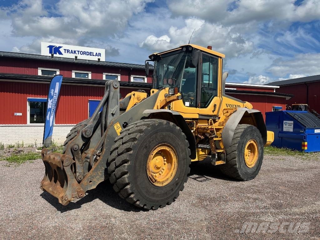 Volvo L 110 F 轮式装载机