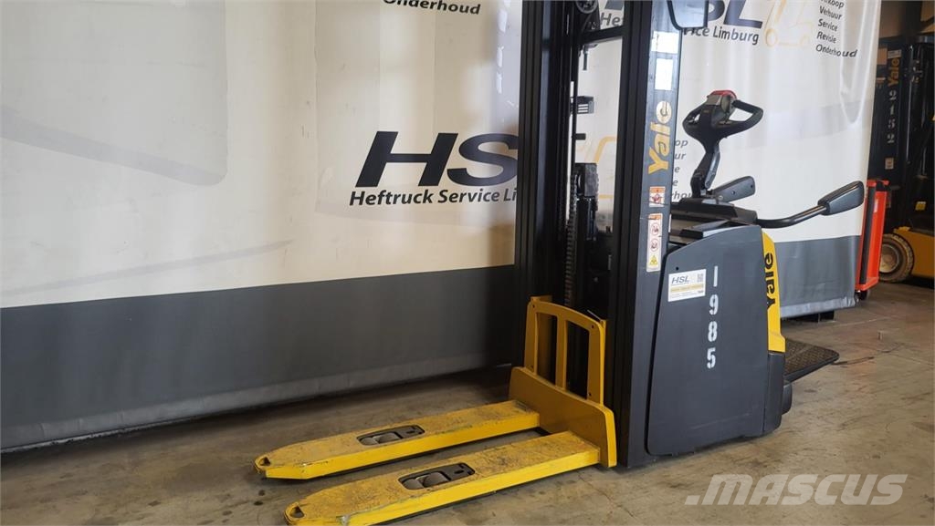 Yale MS14X-IL Stand-in stackers