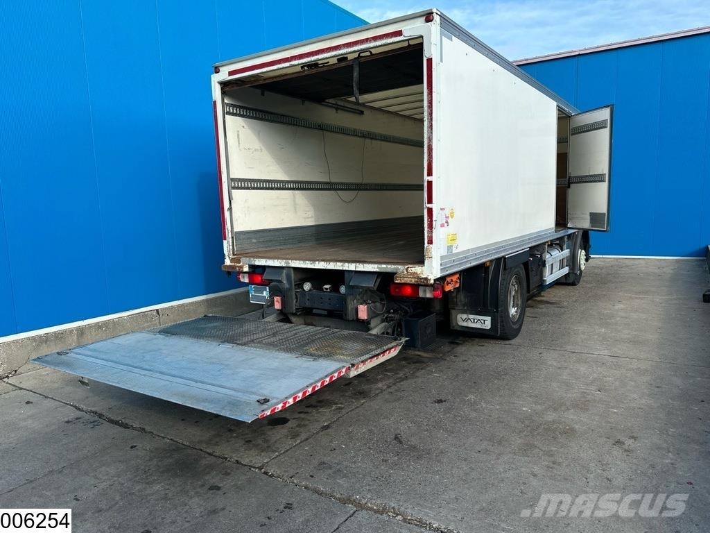 Renault D 19 280 EURO 6, Palfinger Camion Fourgon