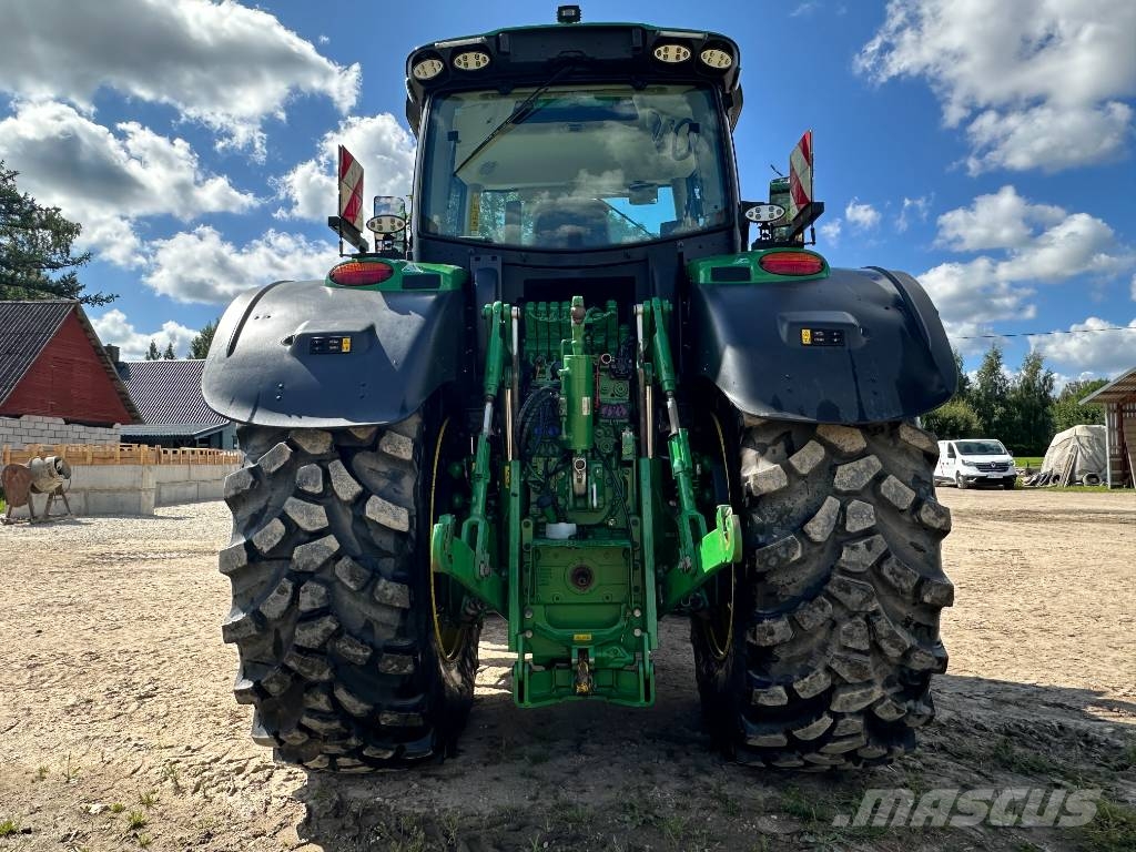 John Deere 6250 R Ultimate Edition الجرارات