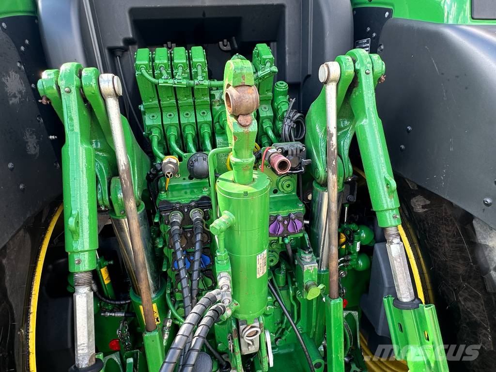 John Deere 6250 R Ultimate Edition الجرارات