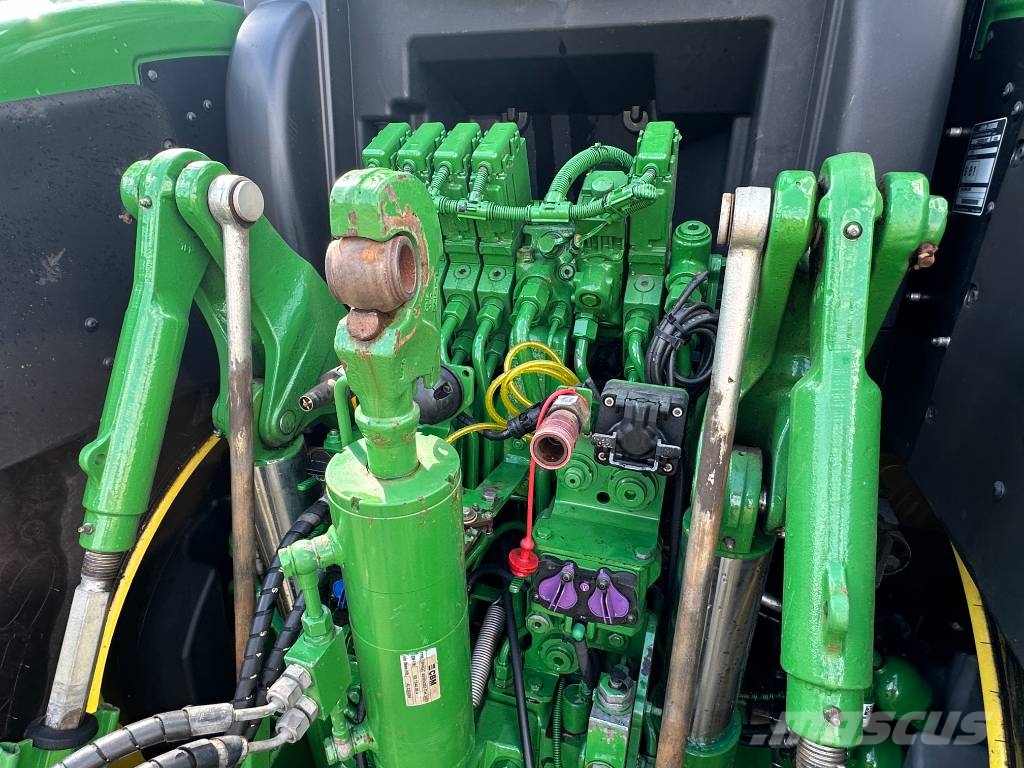 John Deere 6250 R Ultimate Edition الجرارات