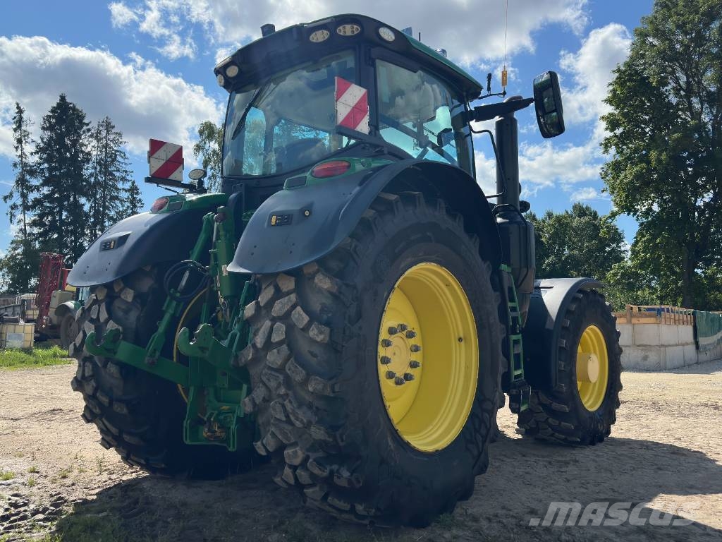 John Deere 6250 R Ultimate Edition الجرارات