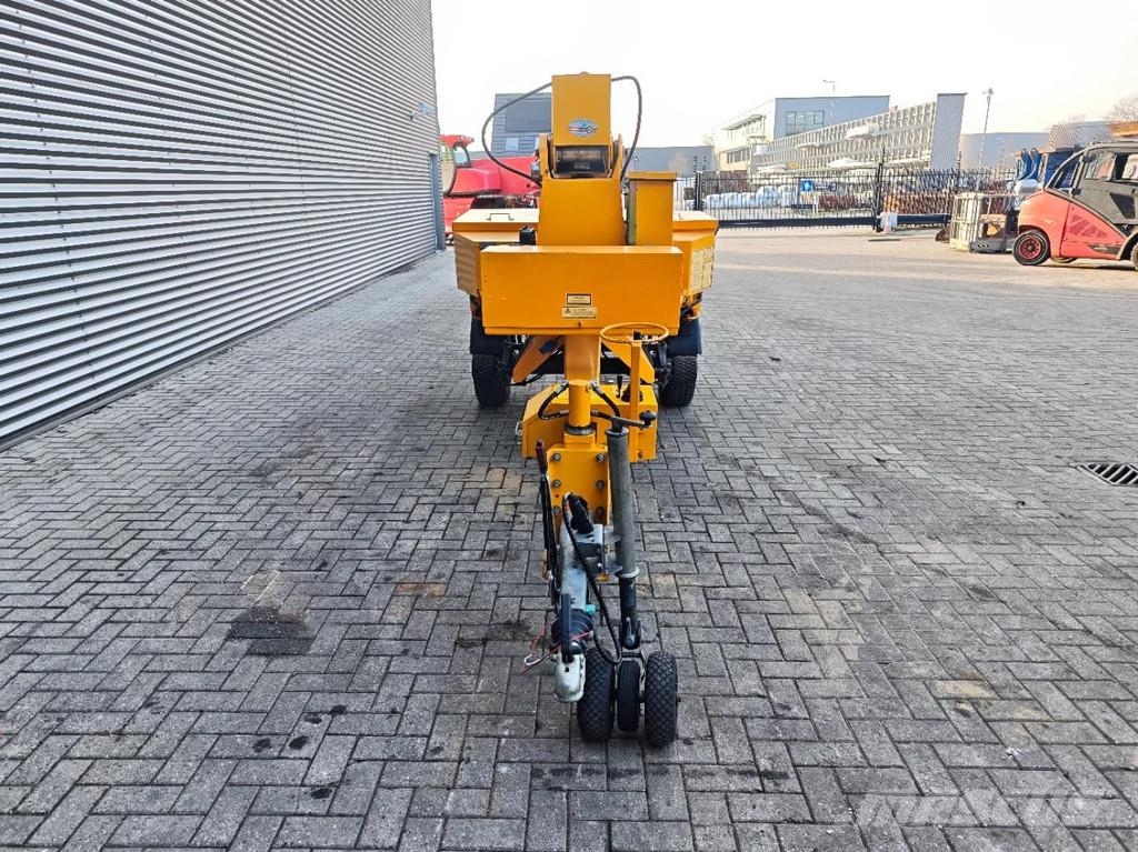 Denka-Lift DK 25 Vlečne dvižne ploščadi