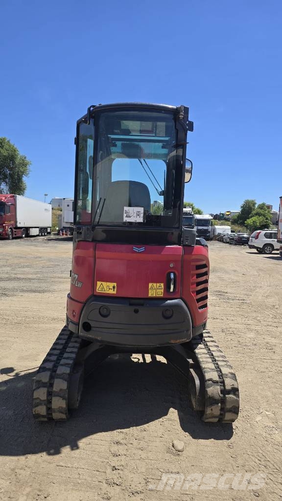 Yanmar Vio 27LW-6 Mini excavadora حفارات صغيرة أقل من 7 طن (حفارات صغيرة)