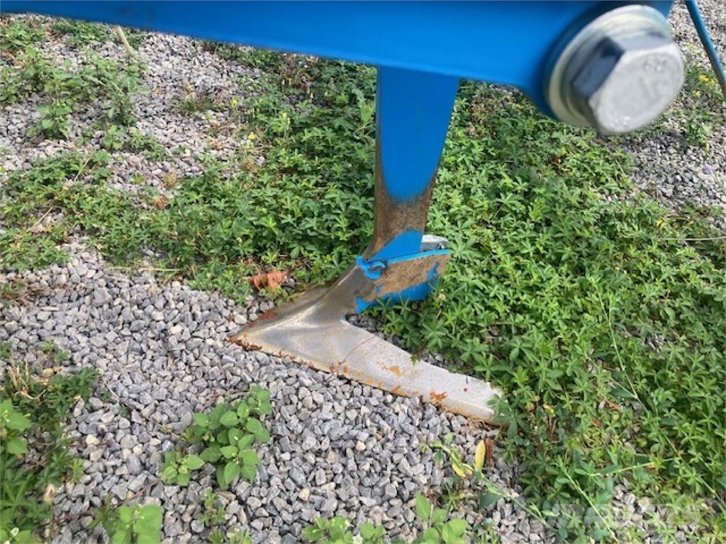 Lemken Flachgrubber Koralin 9/660 KU Cultivators