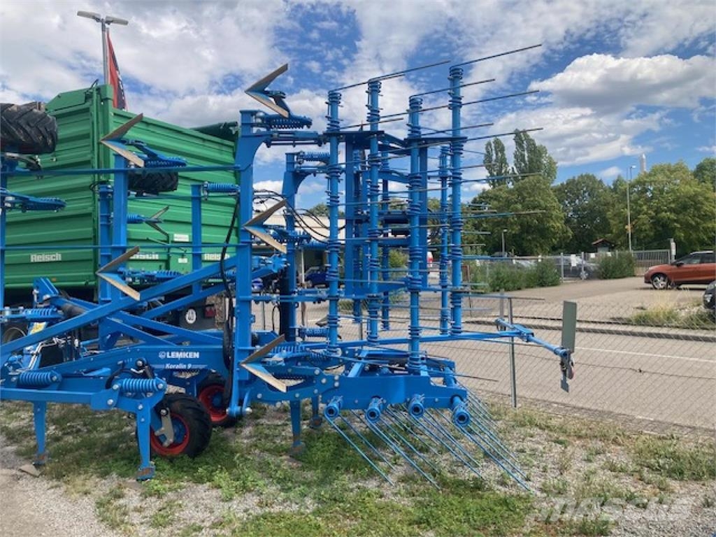 Lemken Flachgrubber Koralin 9/660 KU Cultivators