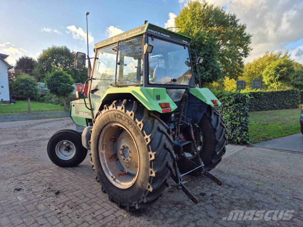 Deutz DX 3.90 Traktorji