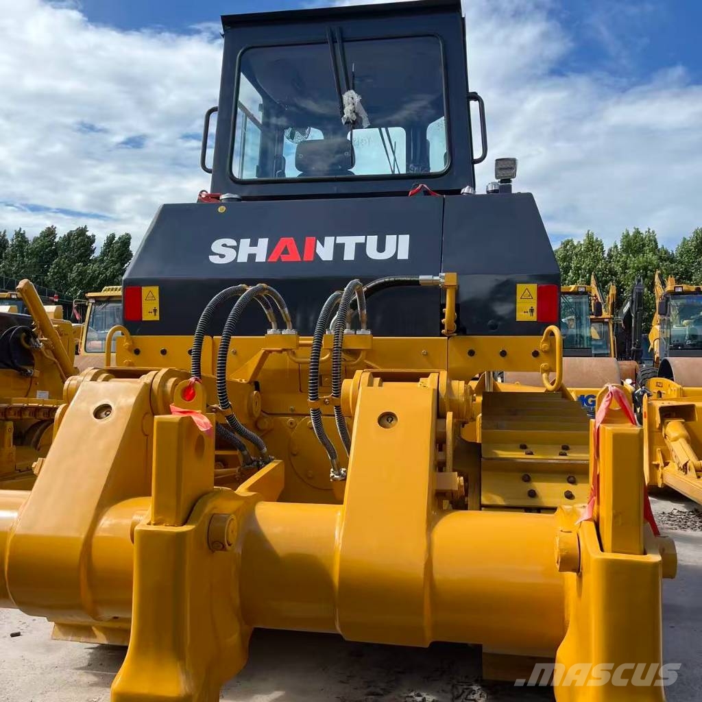 Shantui SD 22 履帶推土機