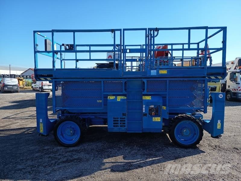 Genie GS4390 - 15,11m, diesel, 4x4 Käärtõstukid