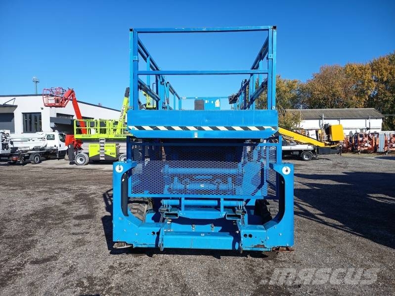 Genie GS4390 - 15,11m, diesel, 4x4 Käärtõstukid