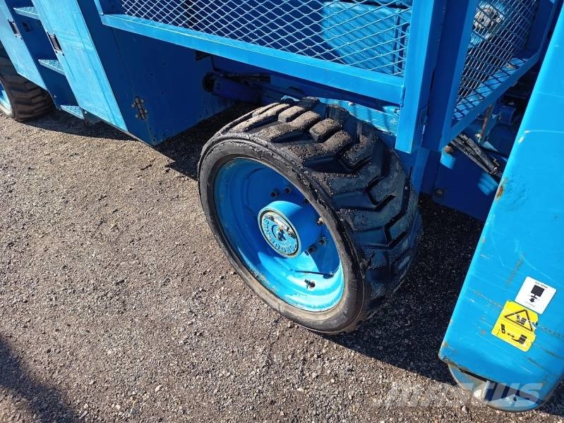 Genie GS4390 - 15,11m, diesel, 4x4 Käärtõstukid