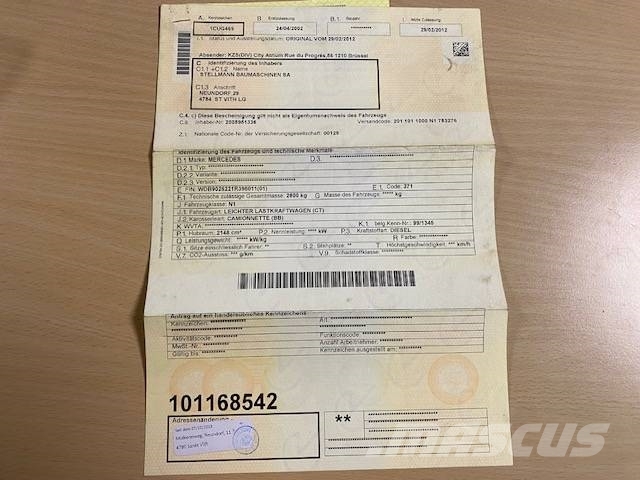 Mercedes-Benz 211 CDI B2C 平台