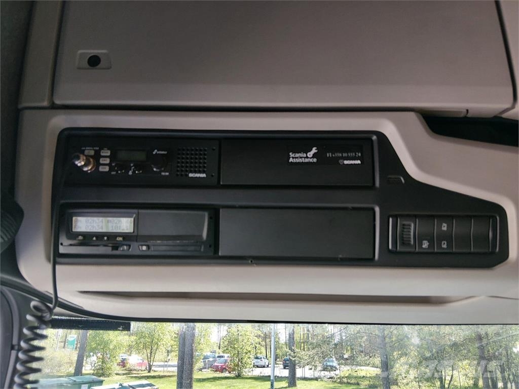 Scania R500 6x2 Camiones con caja de remolque