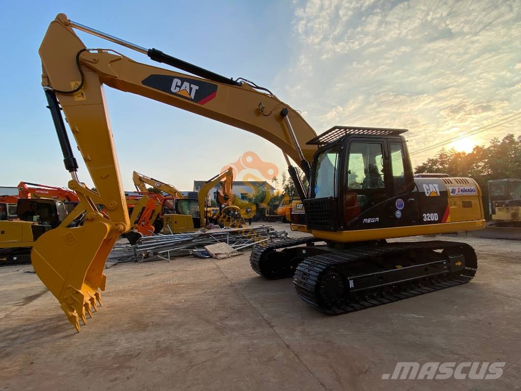 CAT 320 D 履带挖掘机