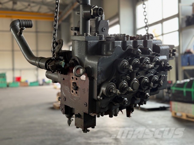 CASE 9046 KYB CO170 HYDRAULIC DYSTRYBUTOR 油圧機