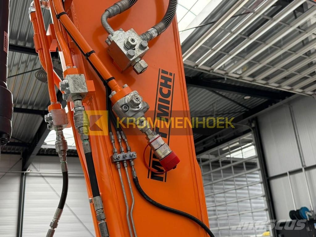 Doosan DX 140 LCR-7 Bageri guseničari