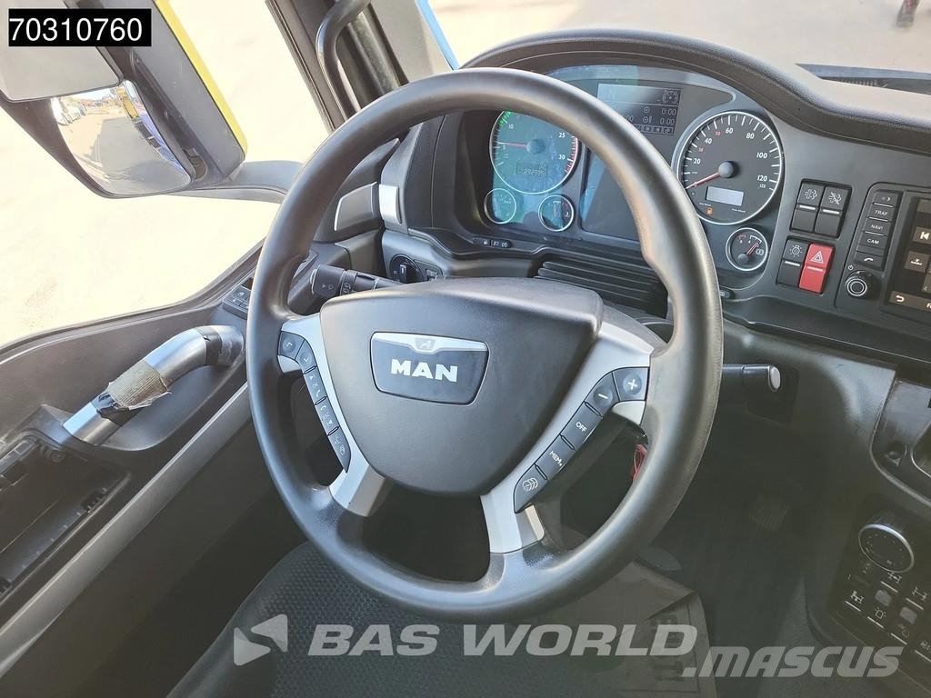 MAN TGS 35.480 8X4 HMF 2243-Z2 Crane Kran Tipper Euro Camiões basculantes
