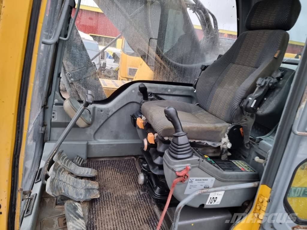 Volvo EC 460 B LC Roomikekskavaatorid