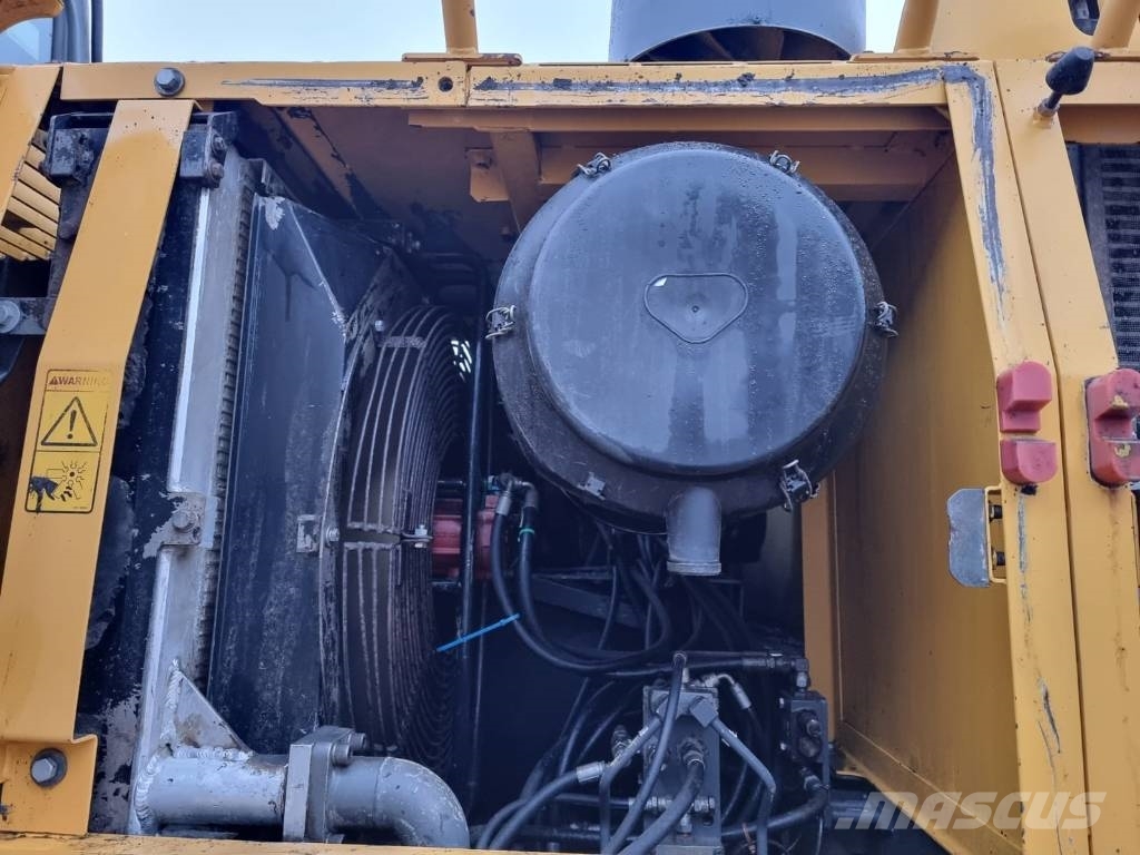 Volvo EC 460 B LC Roomikekskavaatorid