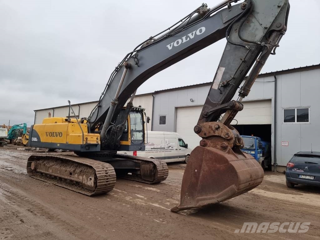 Volvo EC 460 B LC Roomikekskavaatorid