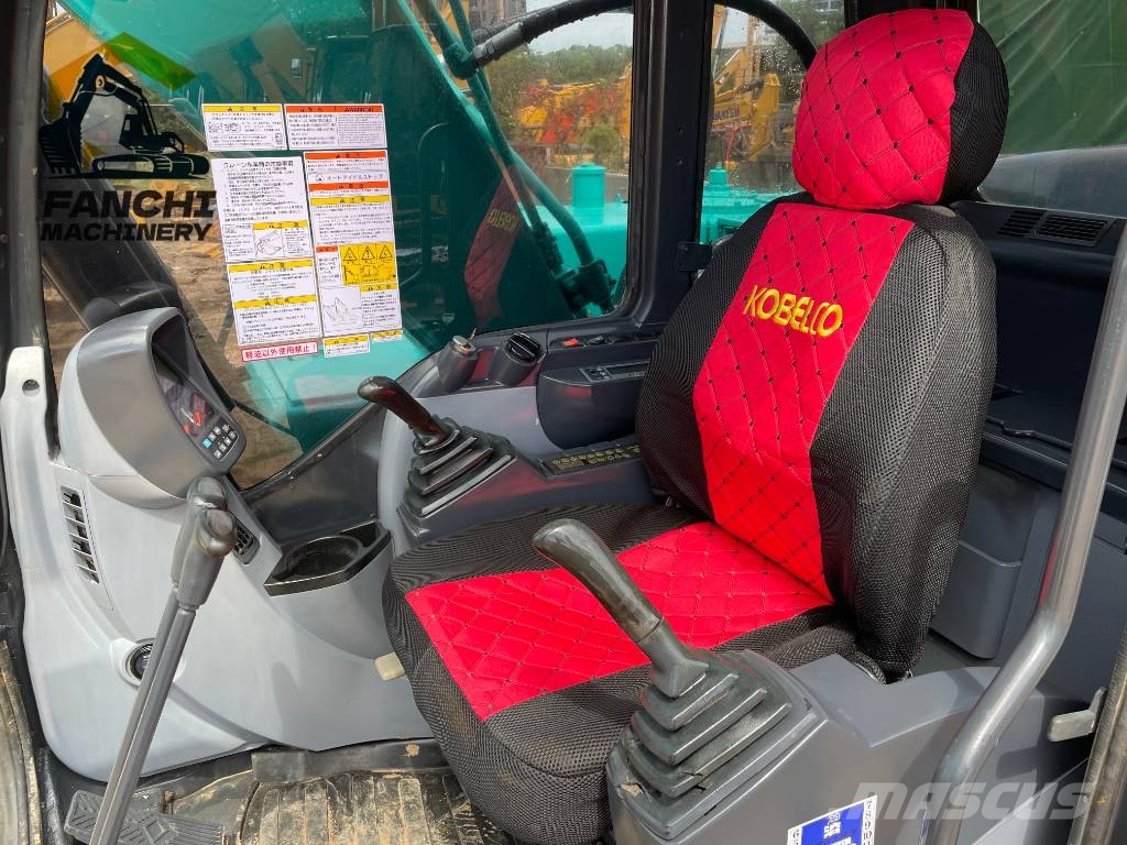 Kobelco SK 140 Kāpurķēžu ekskavatori