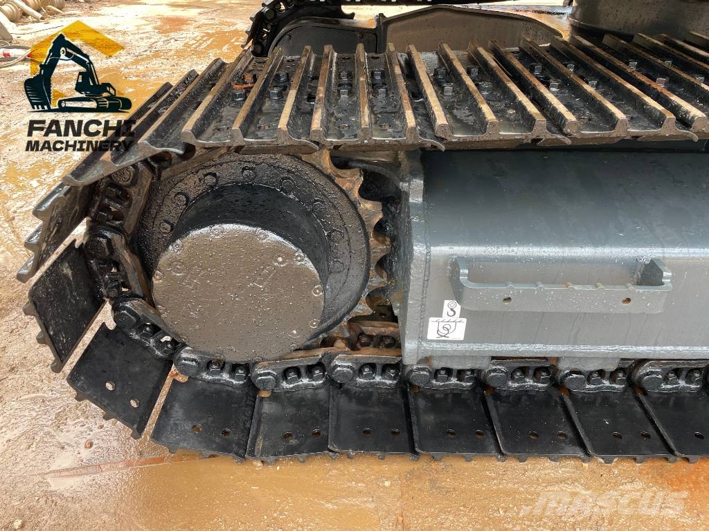 Kobelco SK 140 Kāpurķēžu ekskavatori