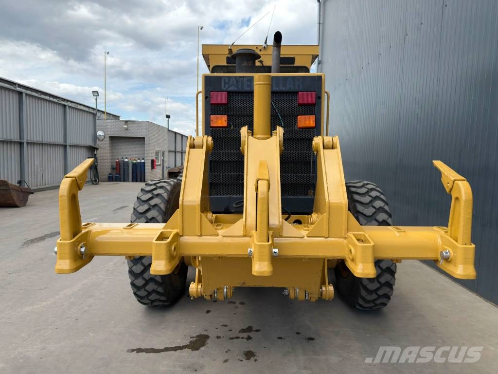 CAT 140H Грейдеры