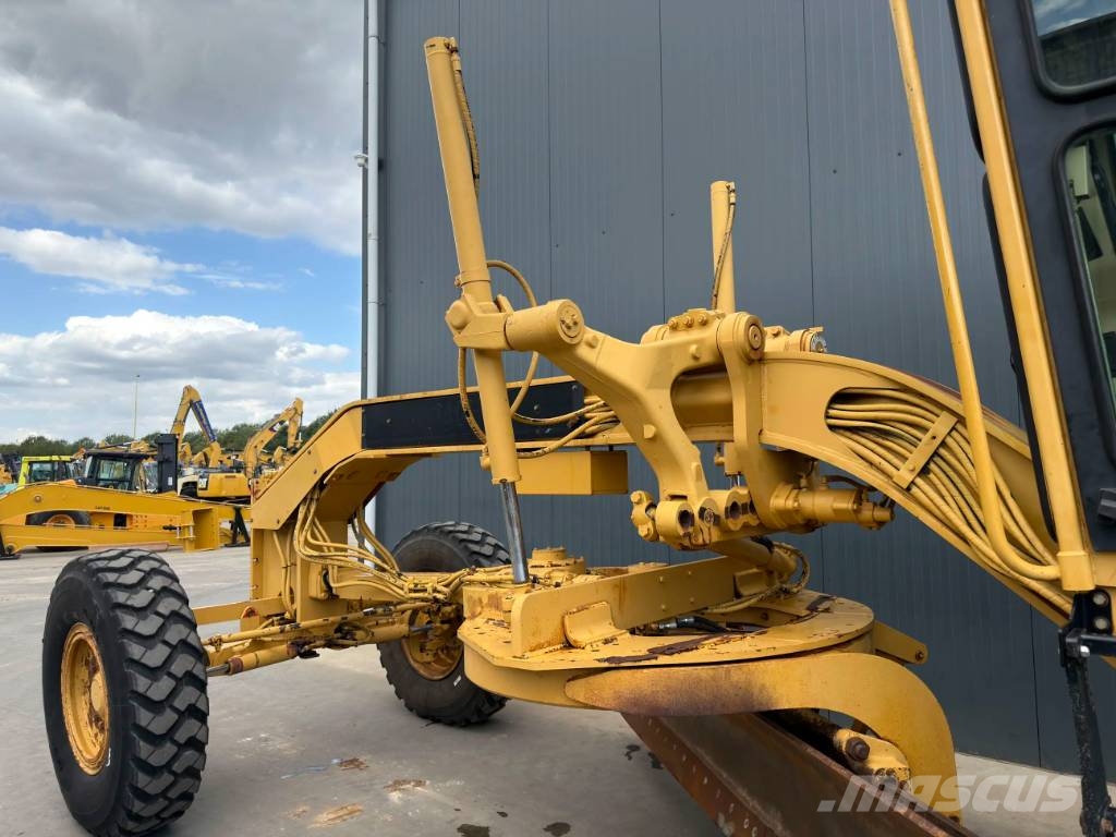 CAT 140H Грейдеры