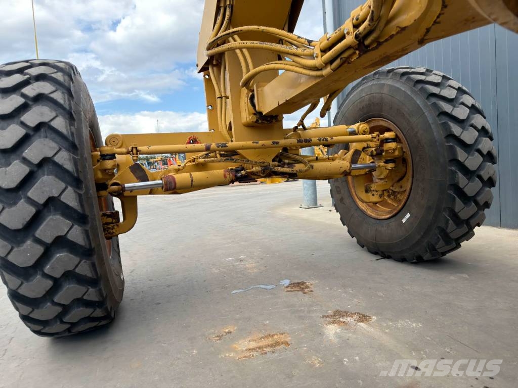 CAT 140H Грейдеры
