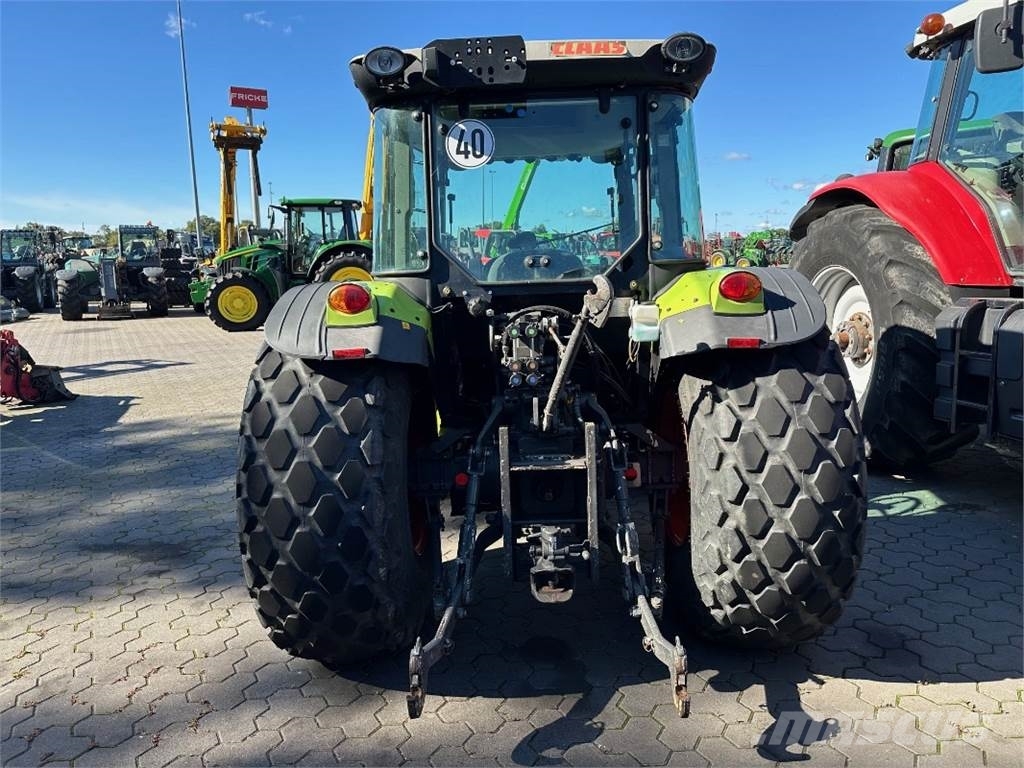 CLAAS Elios 220 트랙터