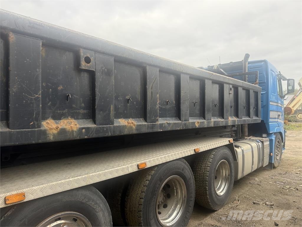 Volvo FH 500 8x4 شاحنات الرافعات الخطافية