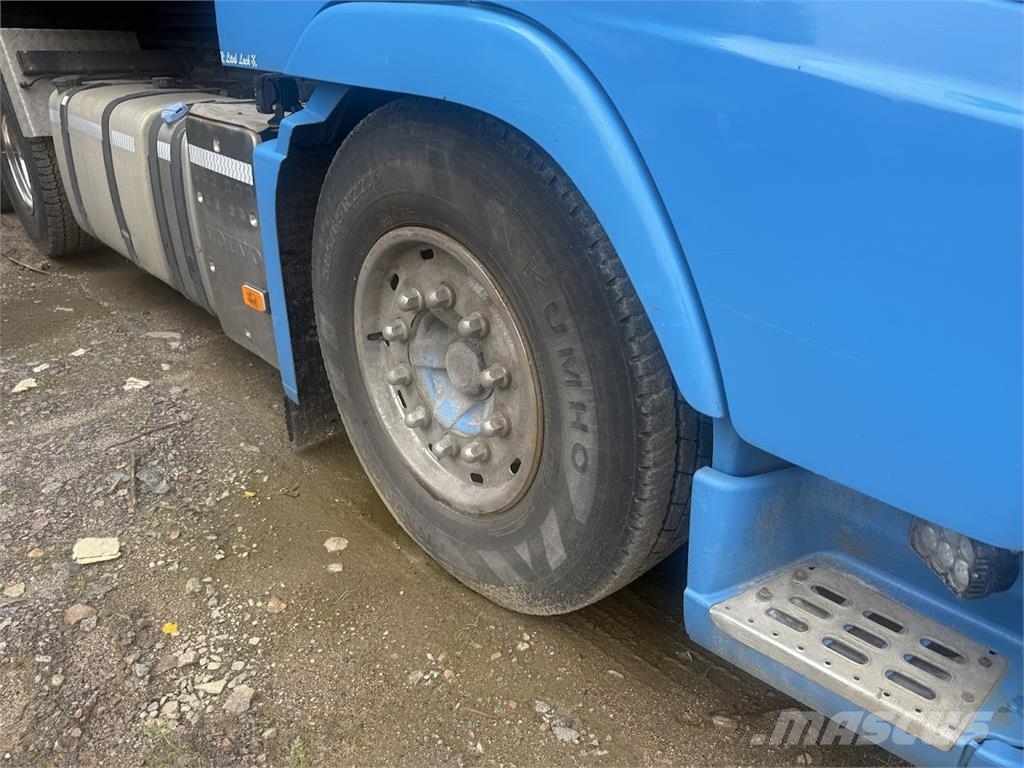 Volvo FH 500 8x4 شاحنات الرافعات الخطافية