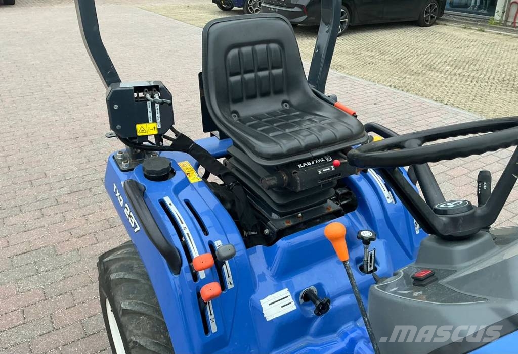 Iseki TXG 237 Kompakttraktorer