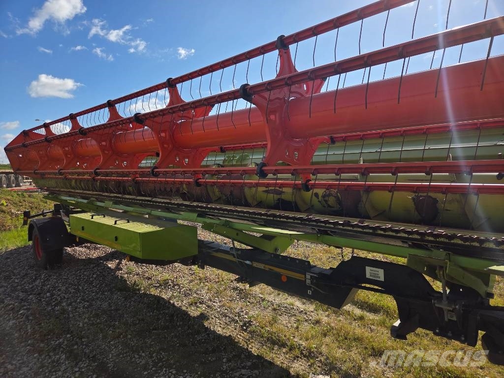 CLAAS Lexion 7700 TerraTrac Θεριζοαλωνιστικές μηχανές